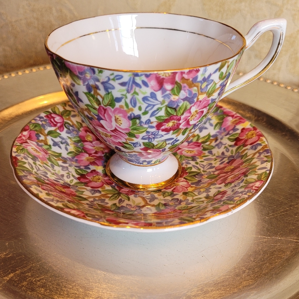Taylor & Kent bone China TEA CUP  SAUCER Made in England - Picture 2 of 7